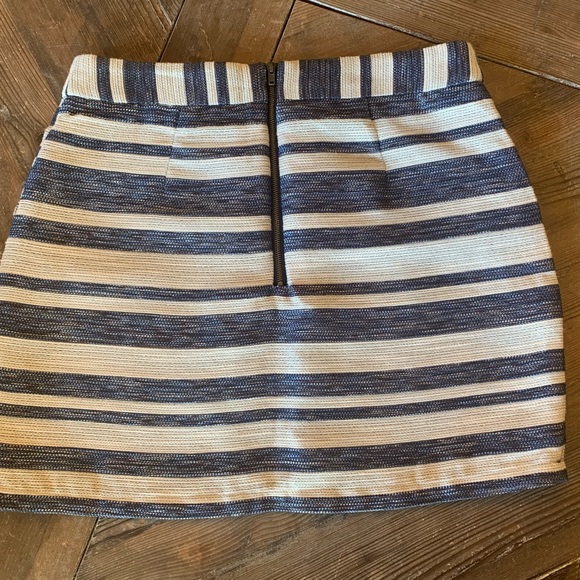 PIM + LARKIN Blue and Off White Striped Textured Mini Skirt Medium - Picture 3 of 9
